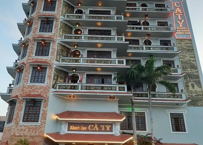 Khách sạn Ca Ty